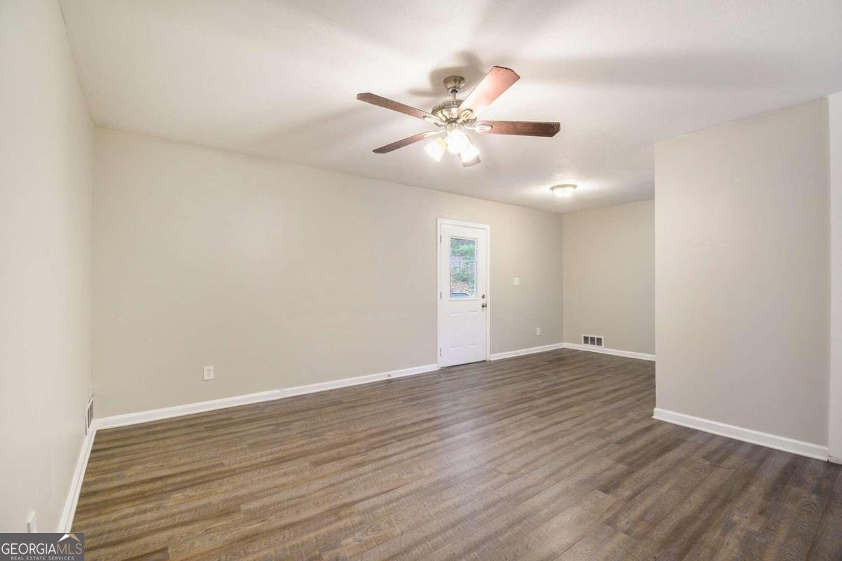 2910 Delowe Drive Atlanta - 3