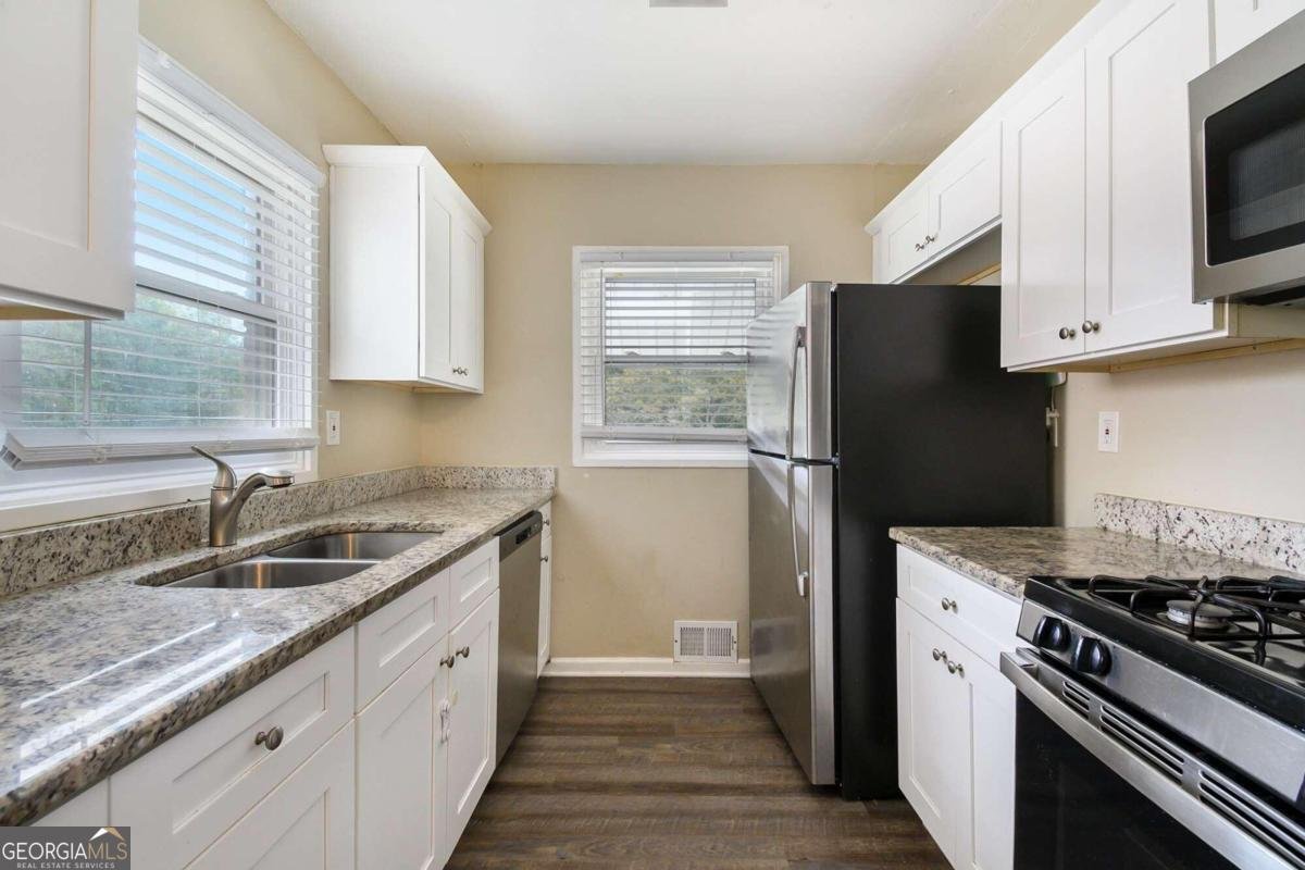 2910 Delowe Drive Atlanta - 6