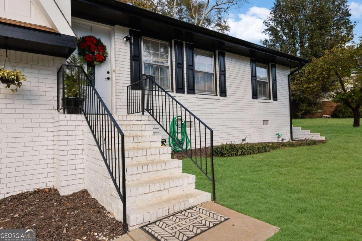 2611 Kings Circle Lawrenceville - 4