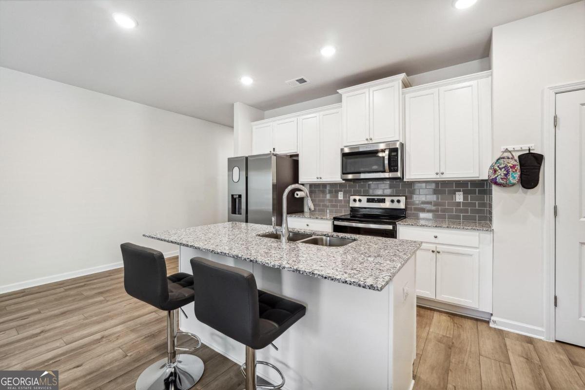 4655 Fullerton Drive Oakwood - 11