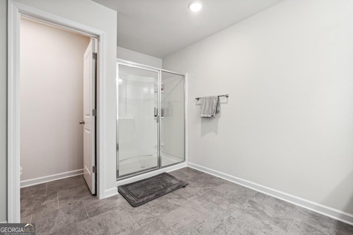 4655 Fullerton Drive Oakwood - 19