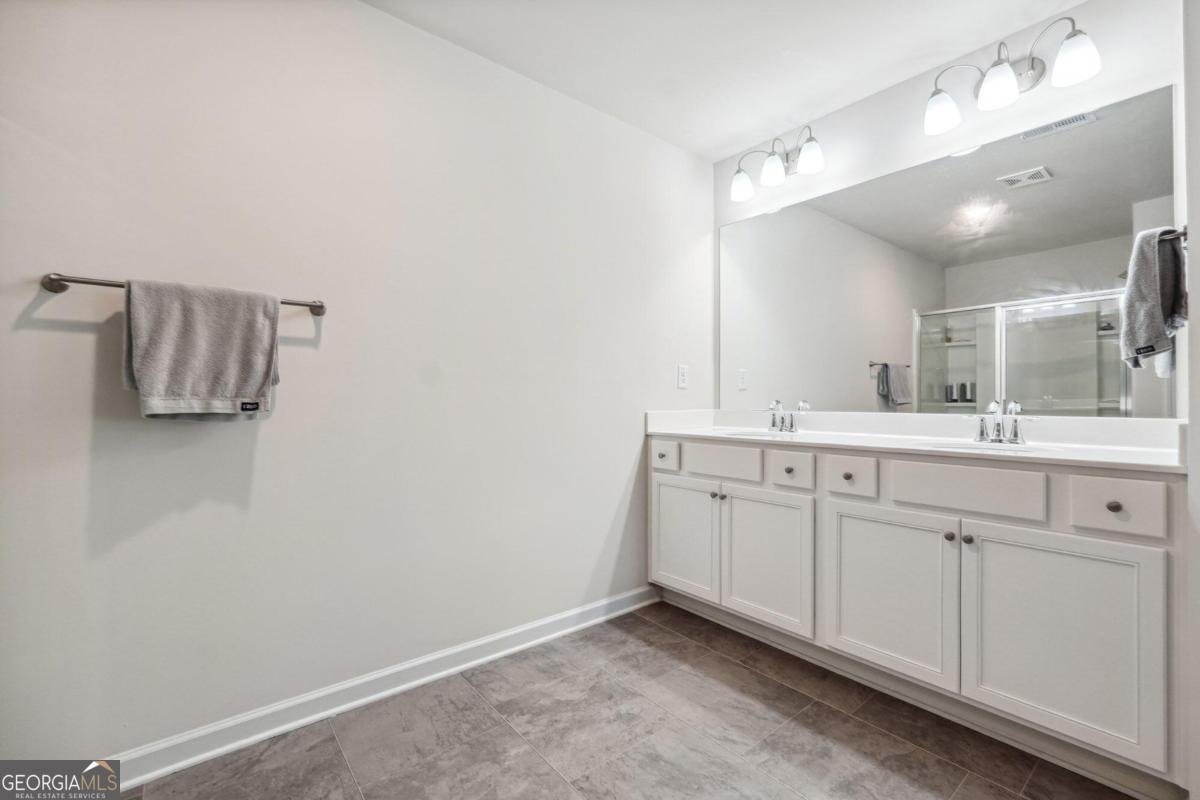 4655 Fullerton Drive Oakwood - 20