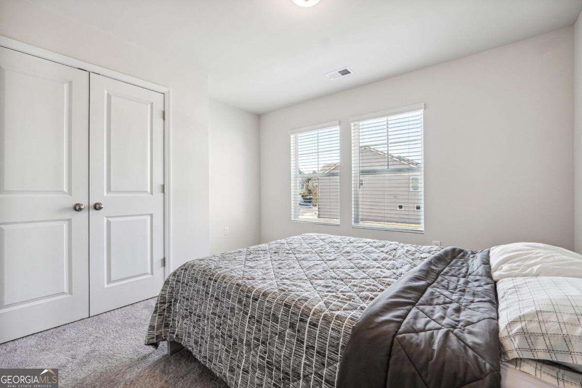 4655 Fullerton Drive Oakwood - 23