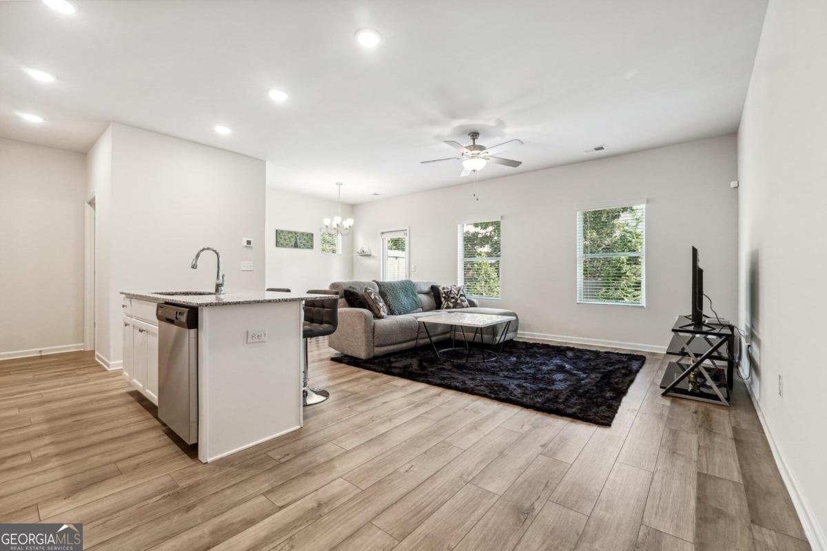 4655 Fullerton Drive Oakwood - 3