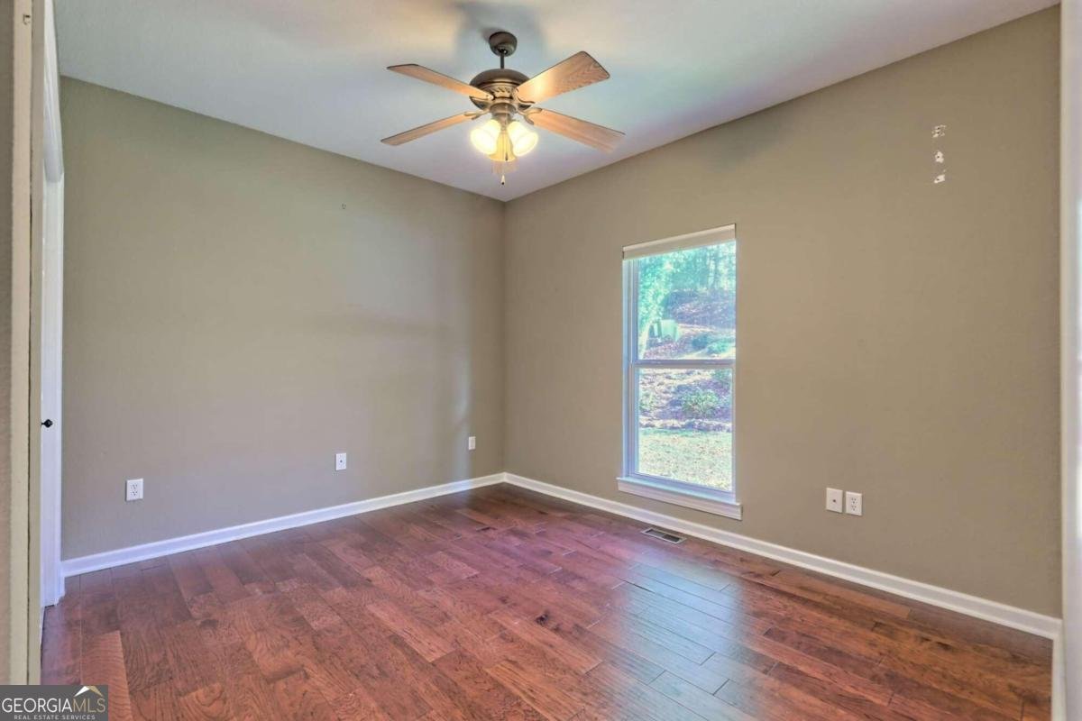 1279 Harris Ridge Road Young Harris - 43