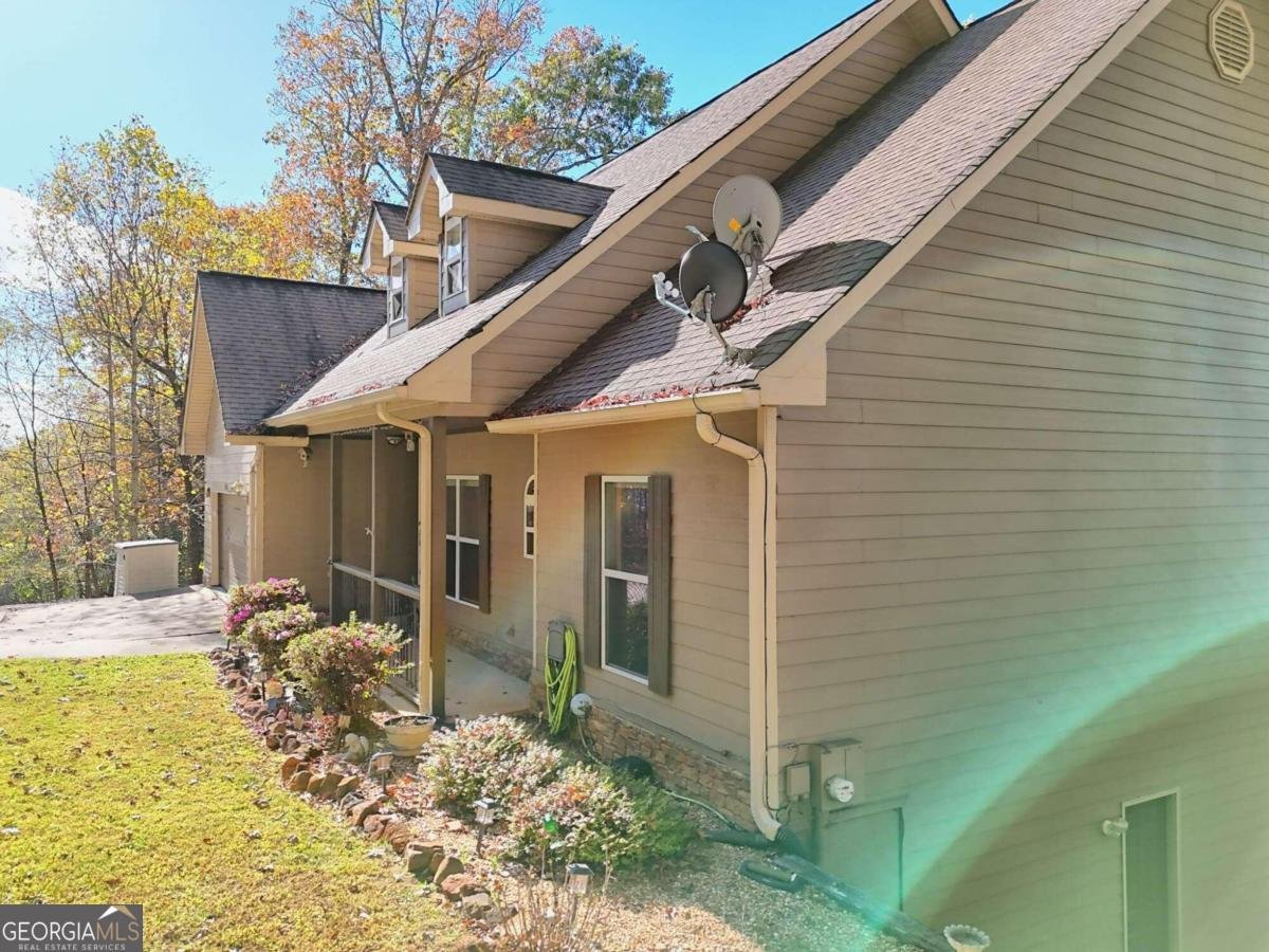 1279 Harris Ridge Road Young Harris - 75