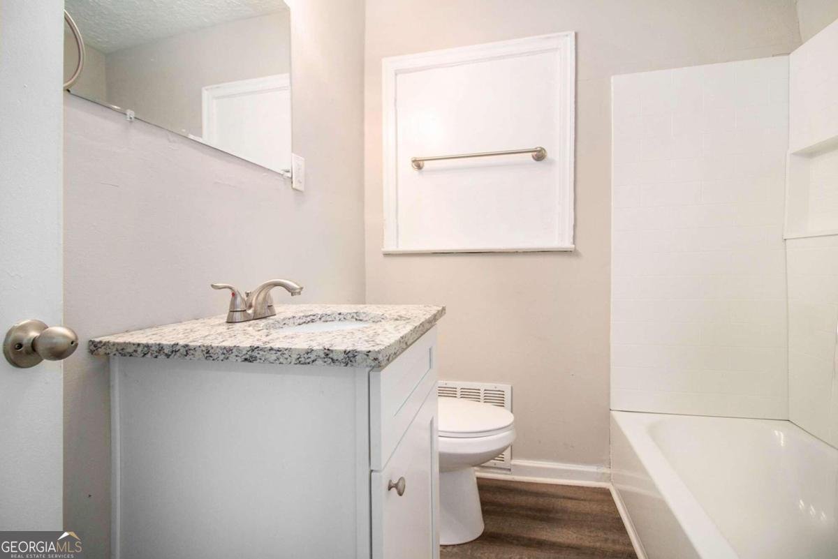 2435 Wood Valley Drive Atlanta - 13