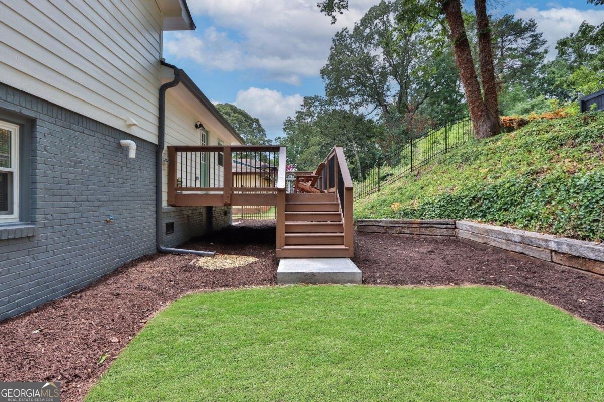 6914 Fairway Trail Austell - 39
