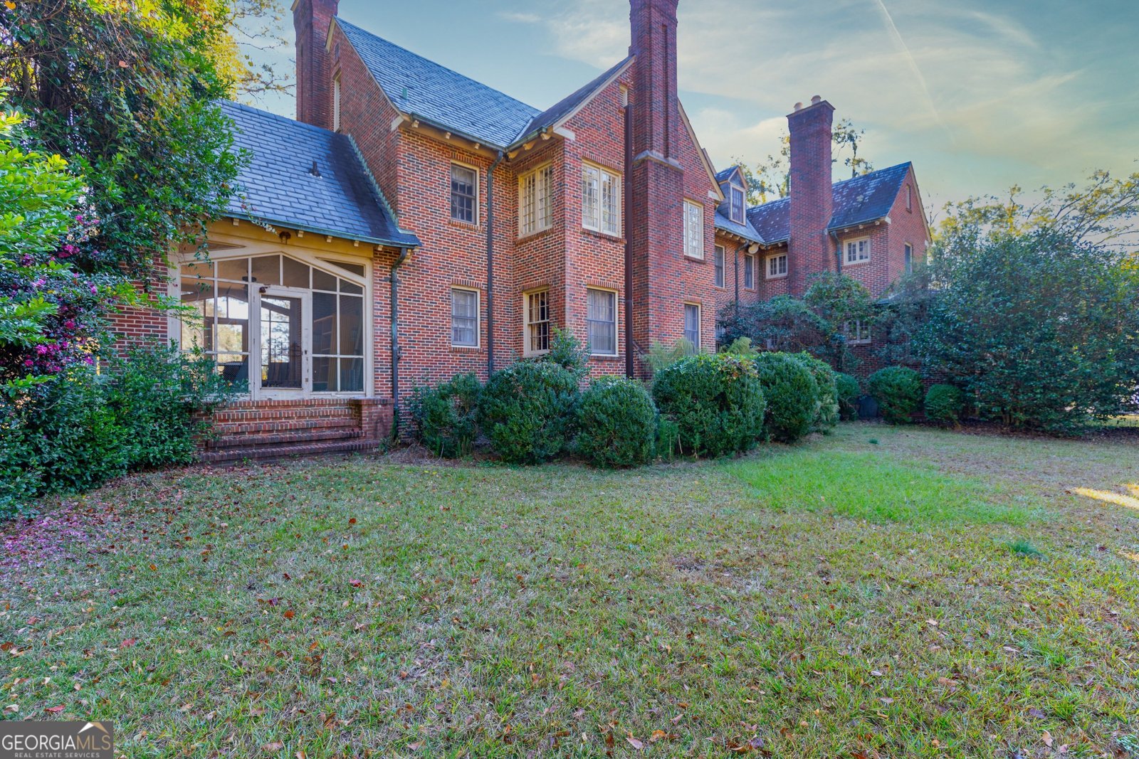 300 Poplar Drive Thomaston - 18