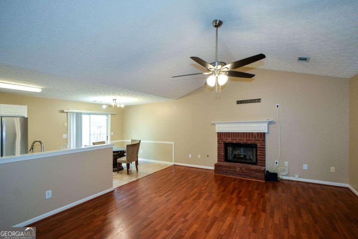 1712 Graystone Drive Hampton - 10