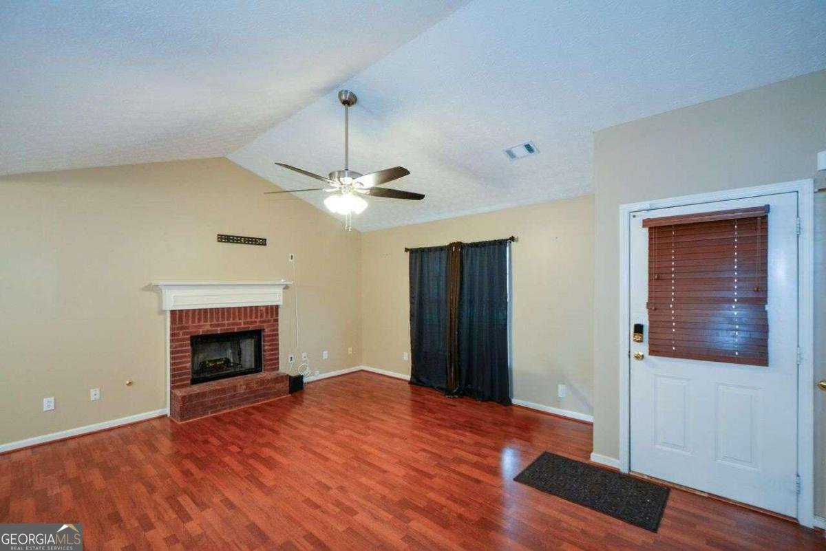 1712 Graystone Drive Hampton - 11