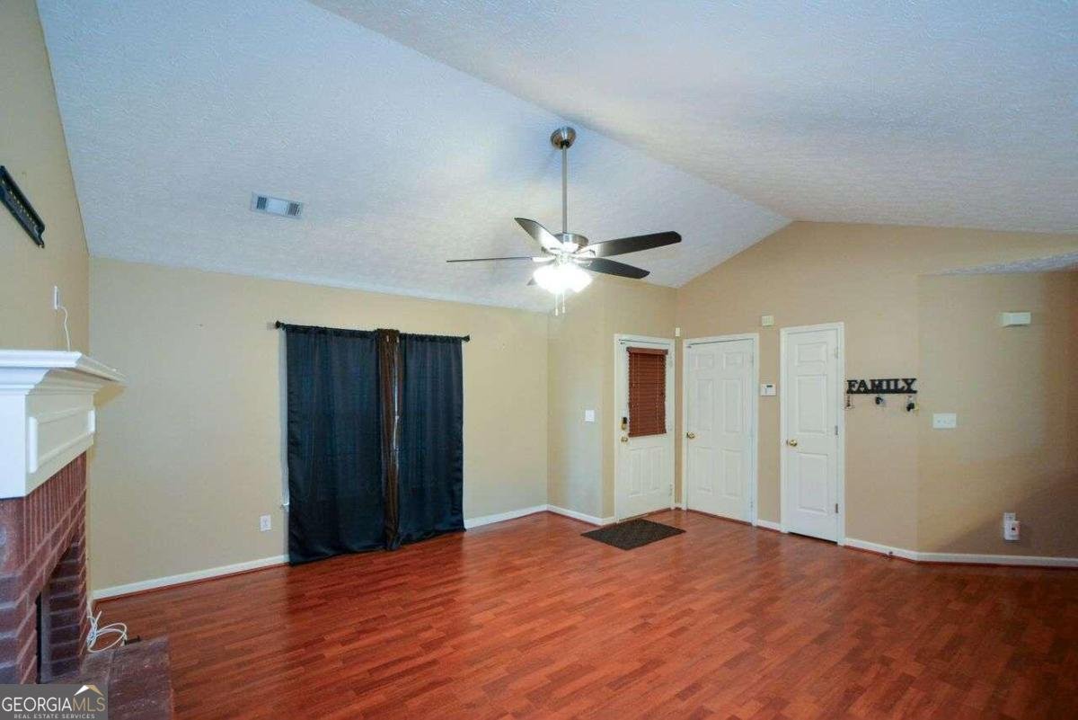1712 Graystone Drive Hampton - 12