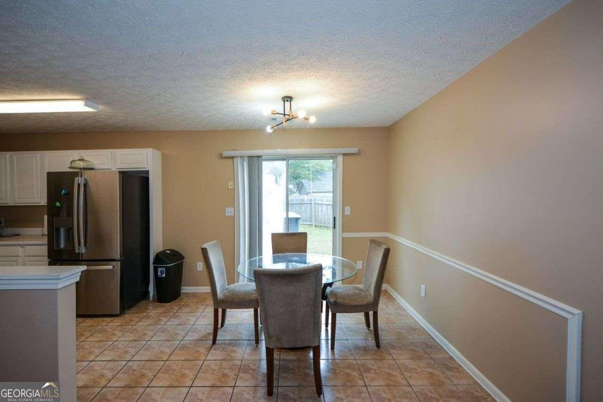 1712 Graystone Drive Hampton - 6