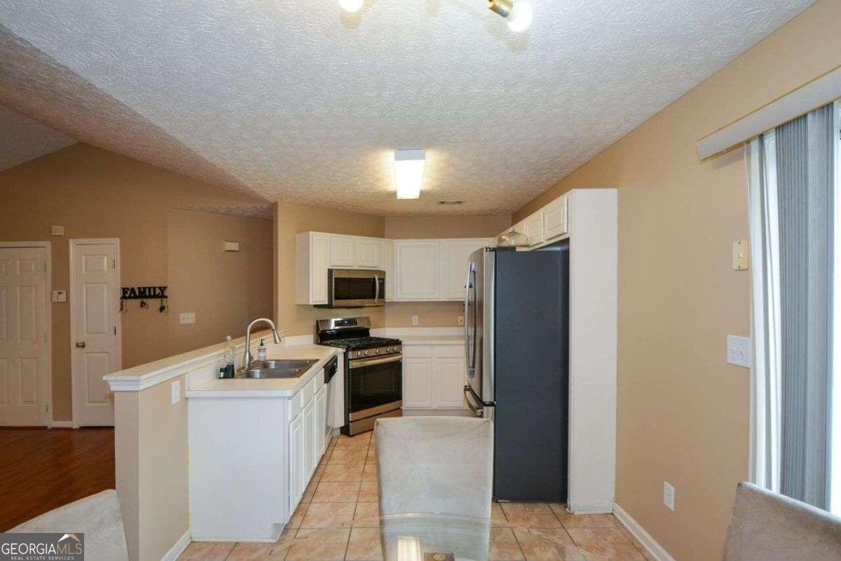 1712 Graystone Drive Hampton - 8