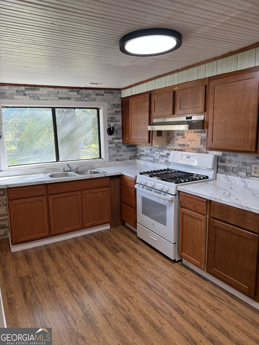 307 S Green Street Dexter - 31