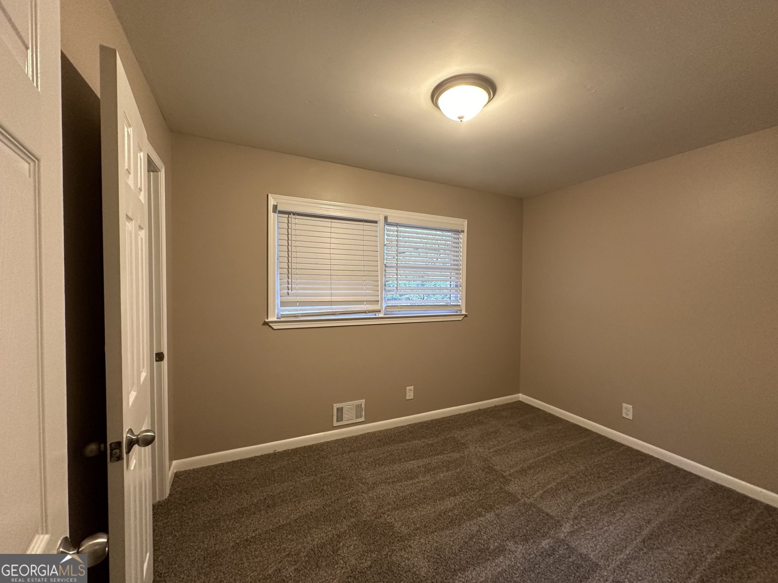 4310 Bakers Ferry Road Atlanta - 12