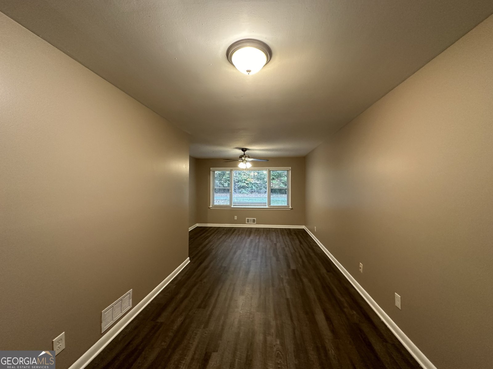 4310 Bakers Ferry Road Atlanta - 5