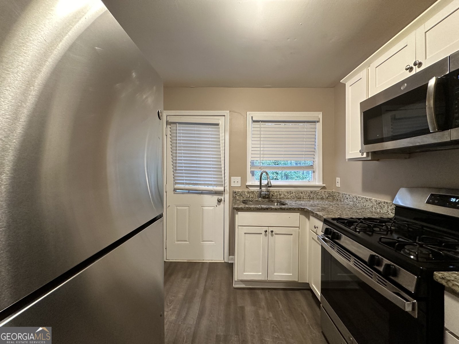 4310 Bakers Ferry Road Atlanta - 7