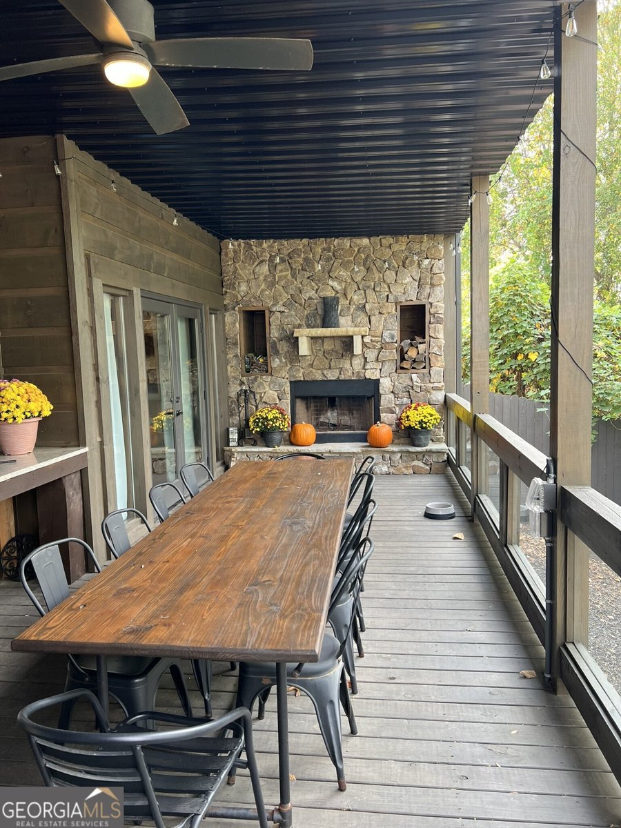 330 Second Street Blue Ridge - 19