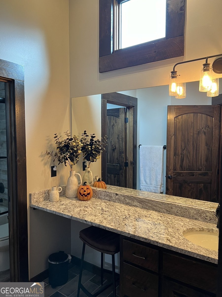 330 Second Street Blue Ridge - 23