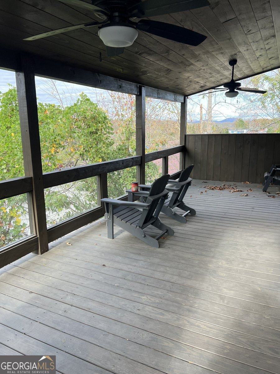 330 Second Street Blue Ridge - 25