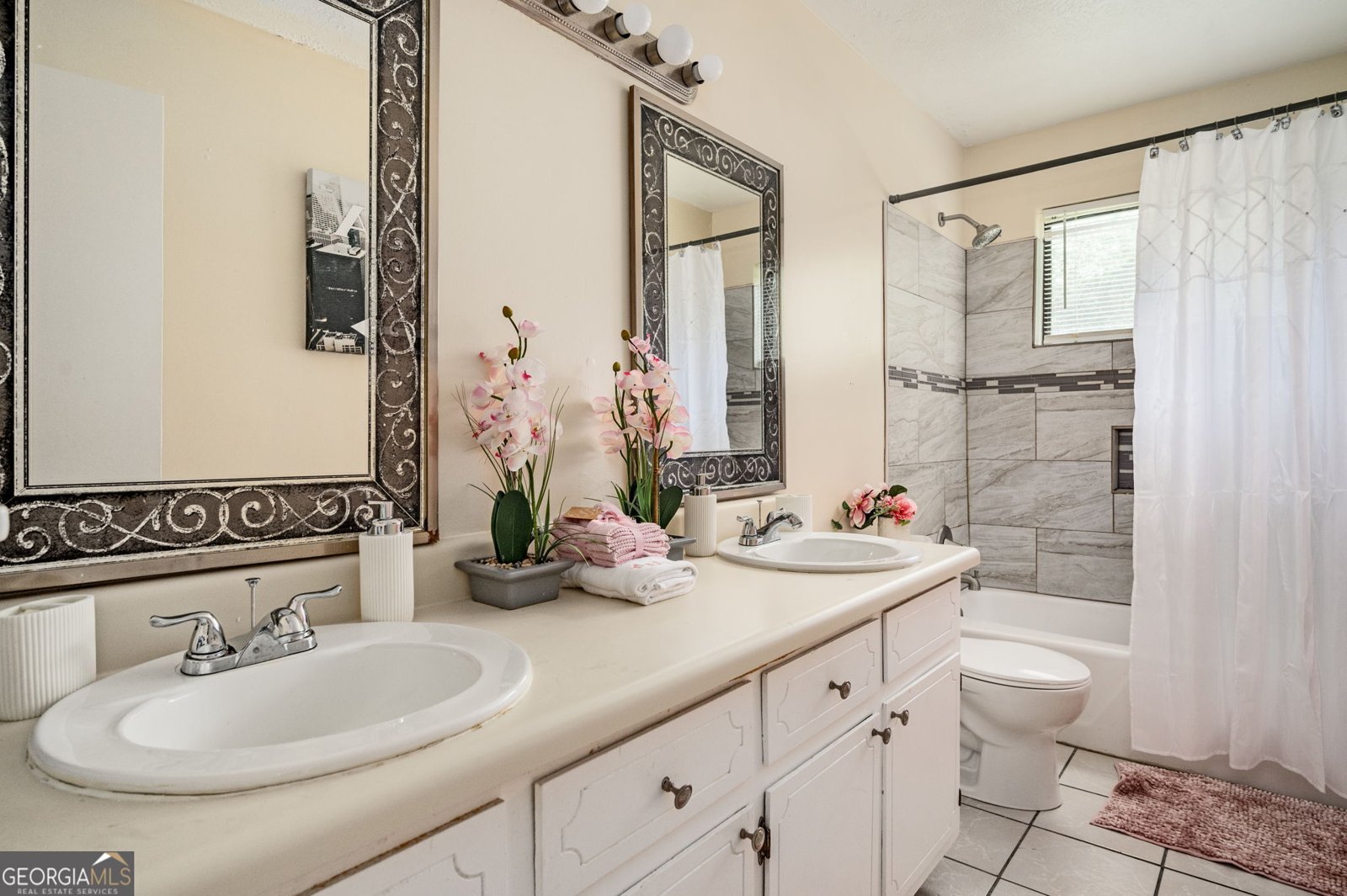 1236 Country Pine Drive Ellenwood - 27