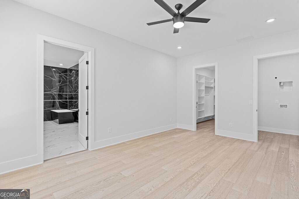 555 Versailles Drive Auburn - 18