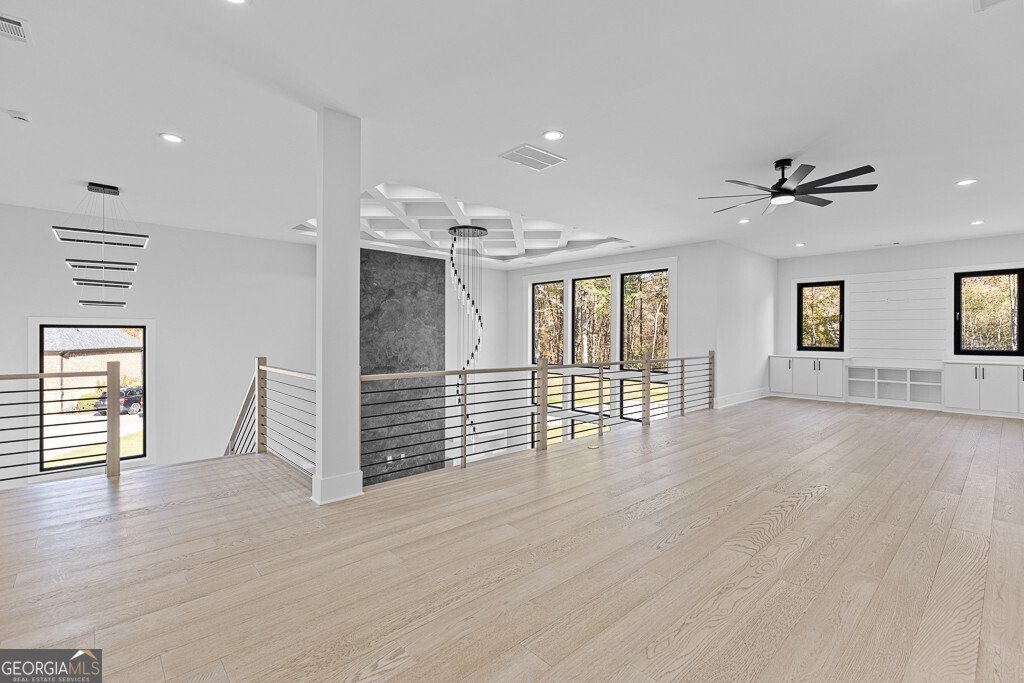 555 Versailles Drive Auburn - 21