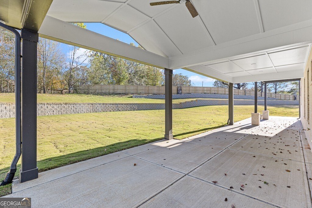 555 Versailles Drive Auburn - 45
