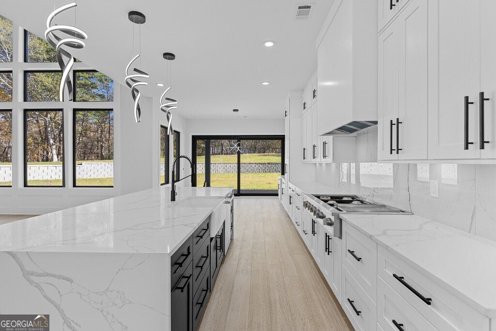 555 Versailles Drive Auburn - 7