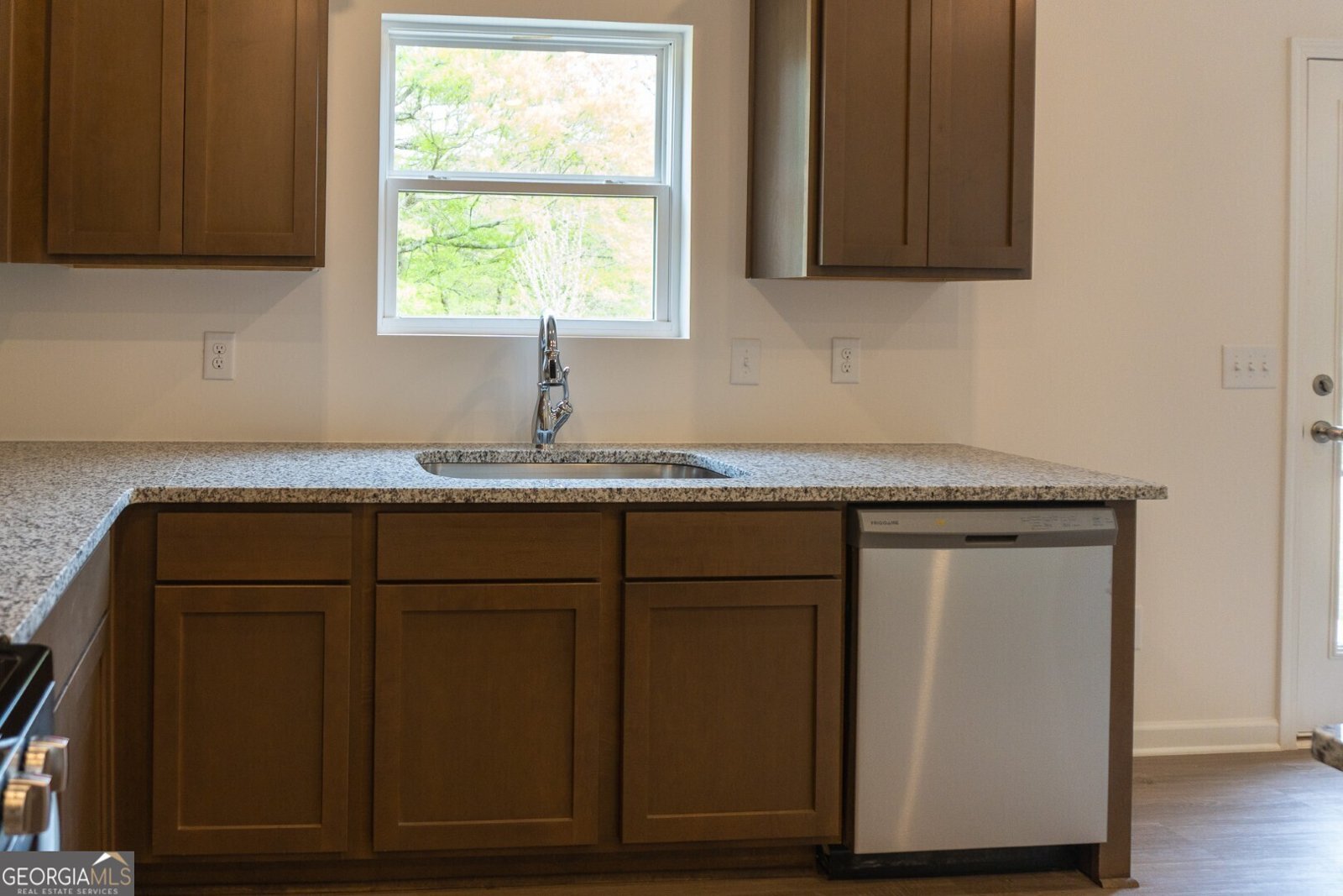 89 Hampton Ridge Way Jefferson - 2