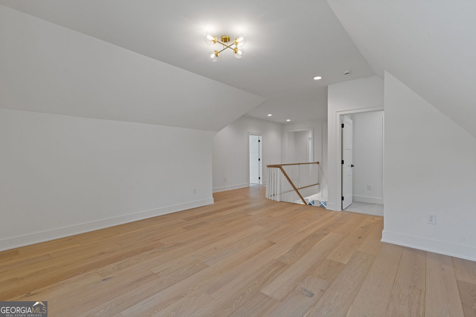 5325 Retreat Drive Flowery Branch - 44
