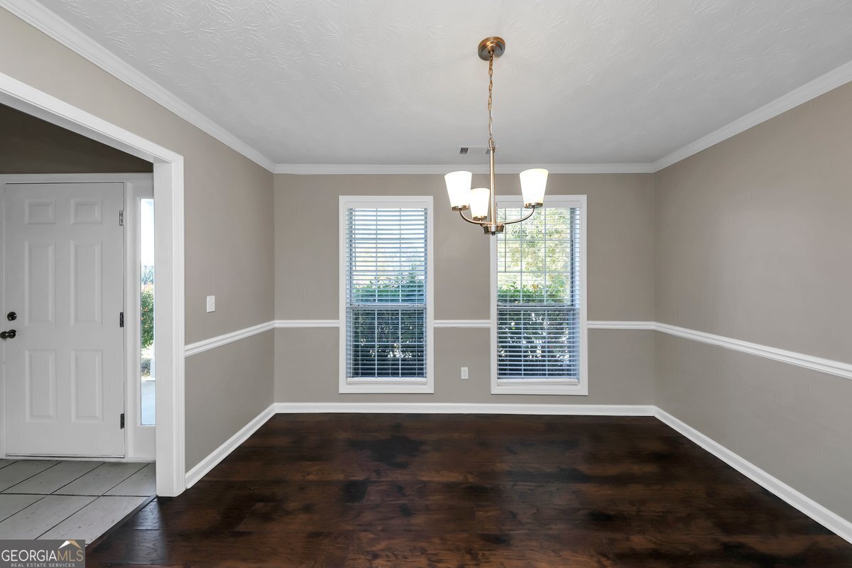 214 Kensington Trace Stockbridge - 11