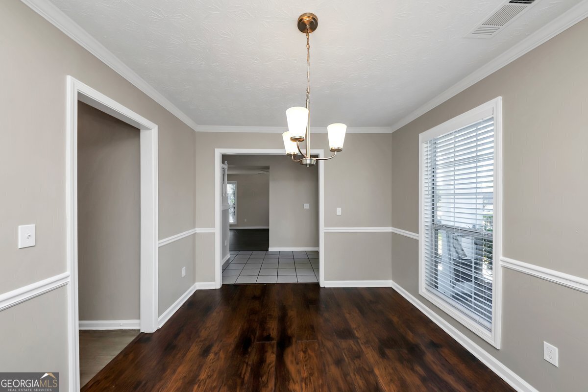 214 Kensington Trace Stockbridge - 12