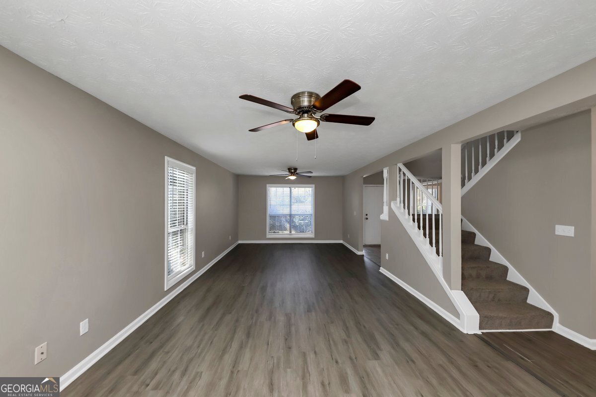 214 Kensington Trace Stockbridge - 4