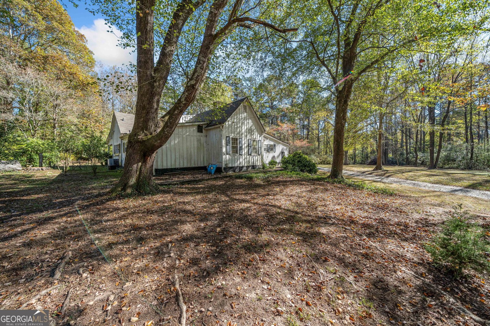 1765 Holly Springs Road Marietta - 4