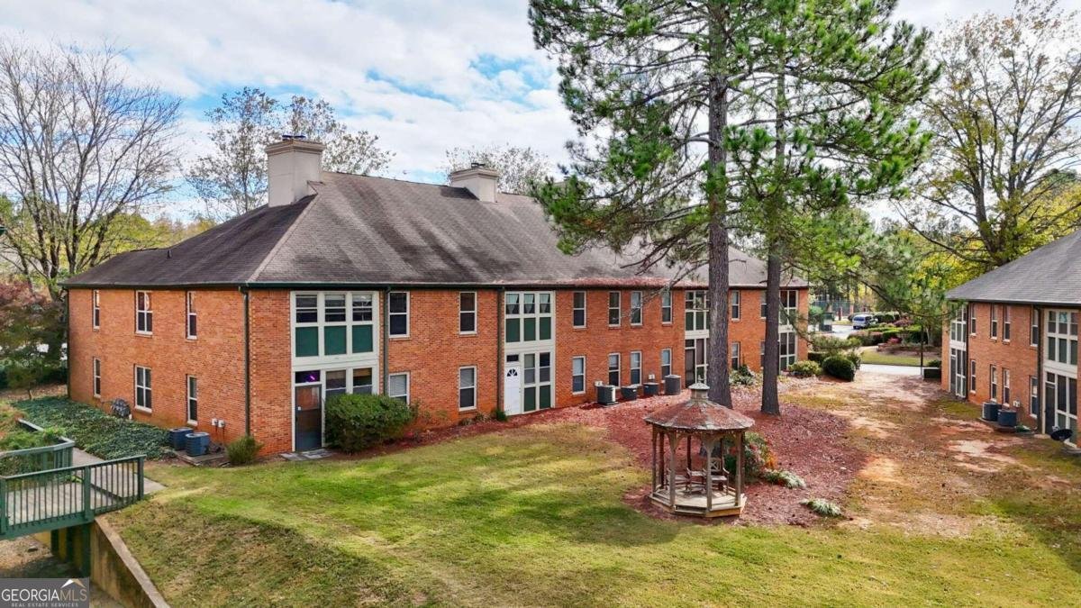 312 Brittany Court Duluth - 38