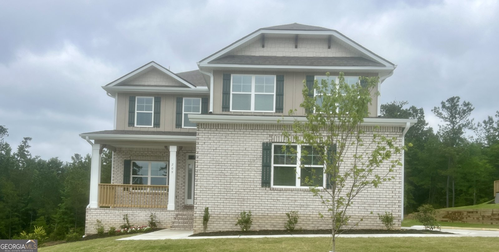 209 Shoreline Way Macon - 1