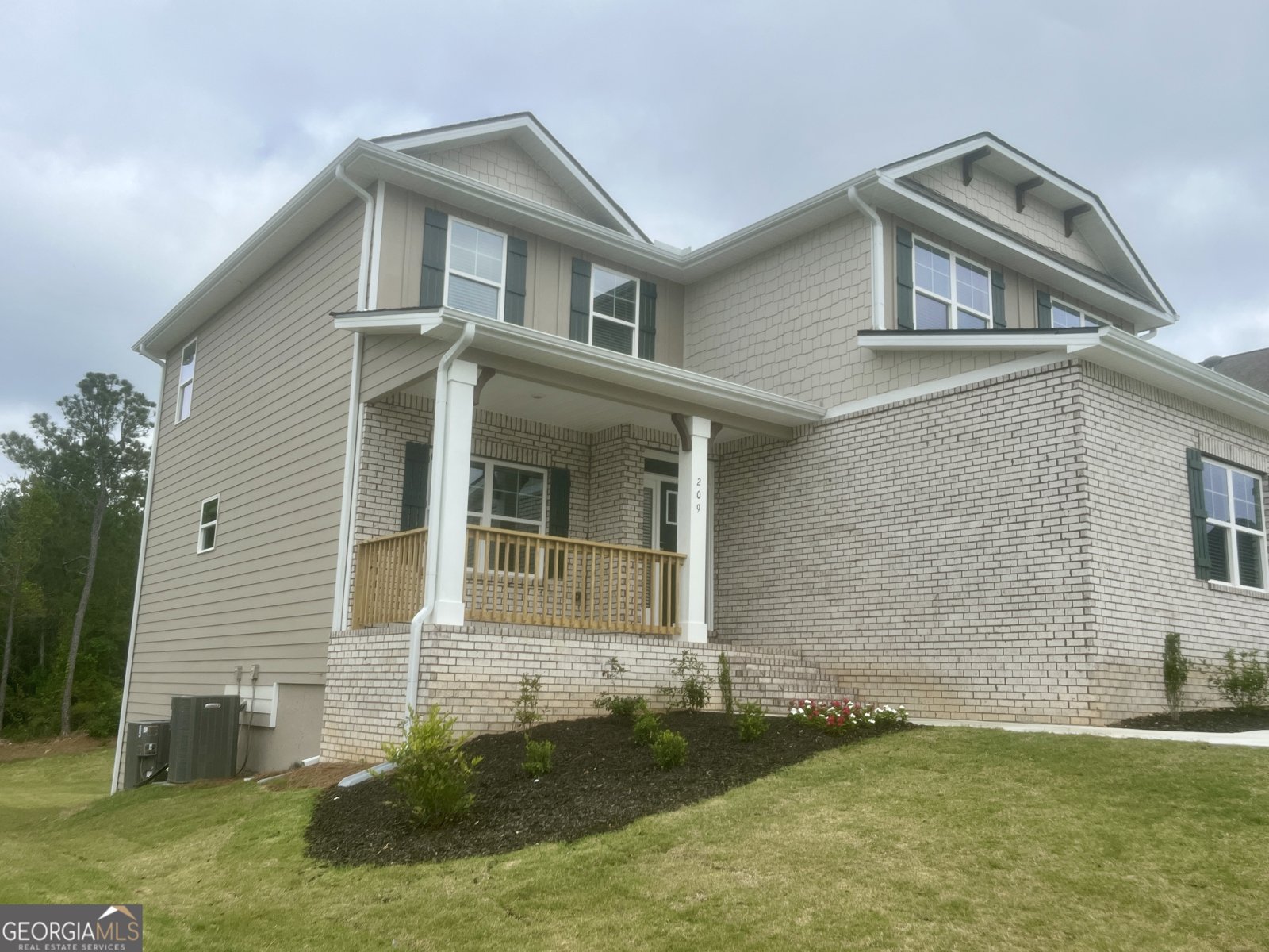 209 Shoreline Way Macon - 2