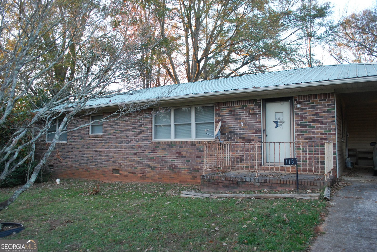 115 Wood Street Cornelia - 1