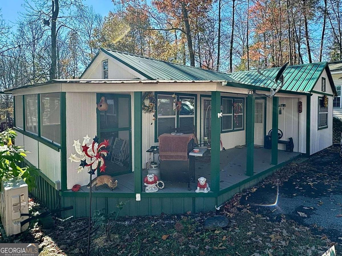 38 Yogi Bear Boulevard Cleveland - 18