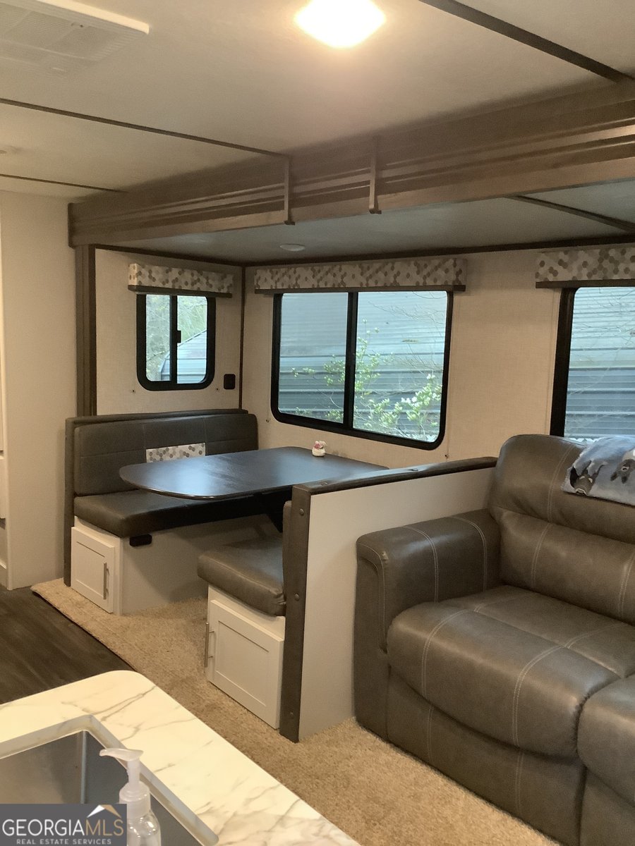 145 Canyon Pass Cleveland - 12