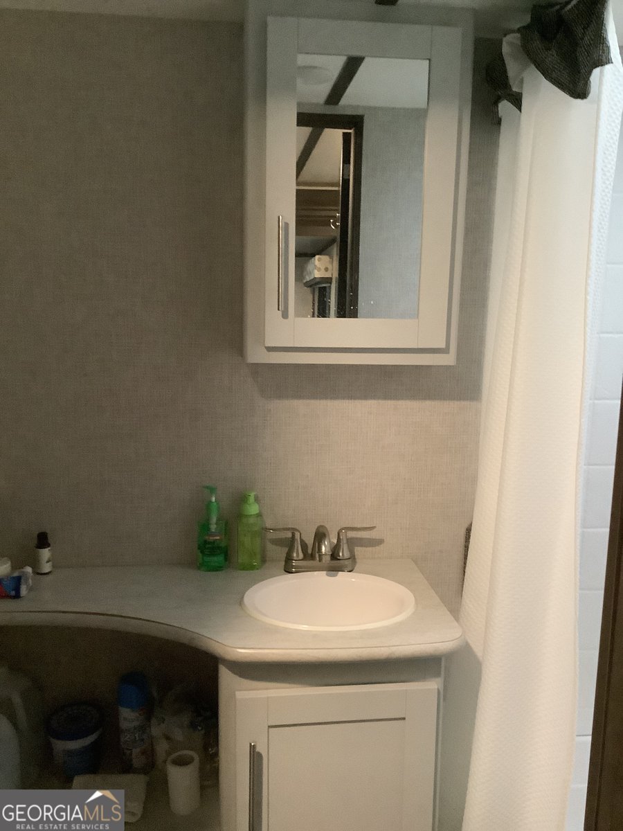 145 Canyon Pass Cleveland - 18