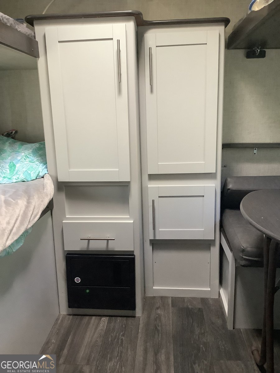 145 Canyon Pass Cleveland - 27