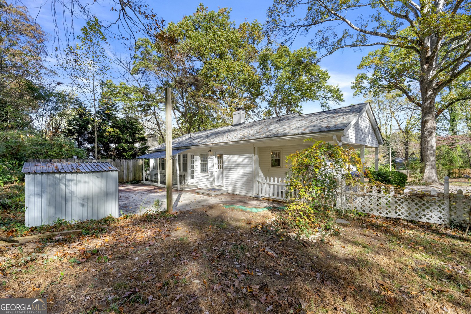 2627 Elsinore Street East Point - 31