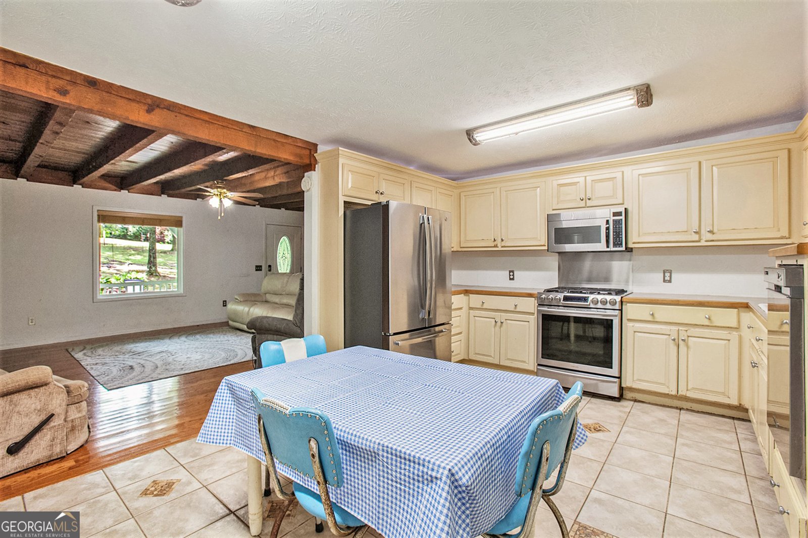 2841 Upper Sweetwater Trail White - 10