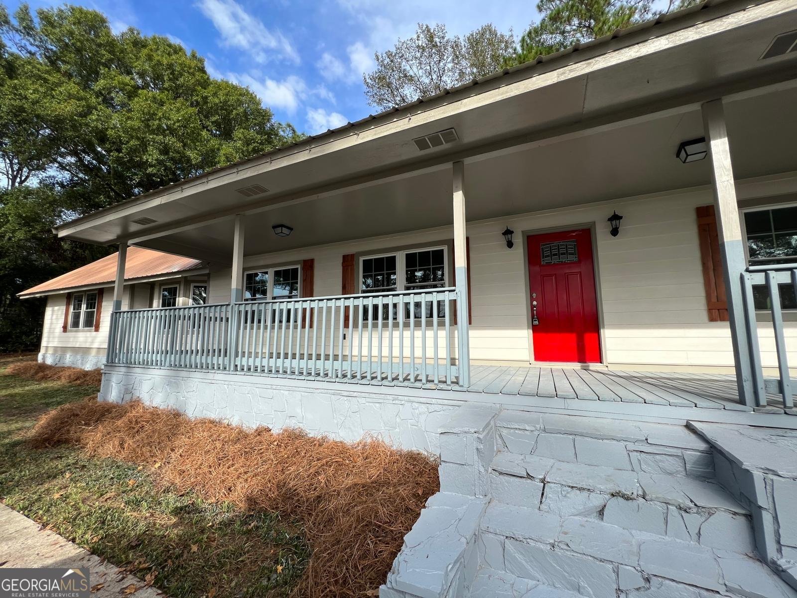 1435 Lake Drive Screven - 2