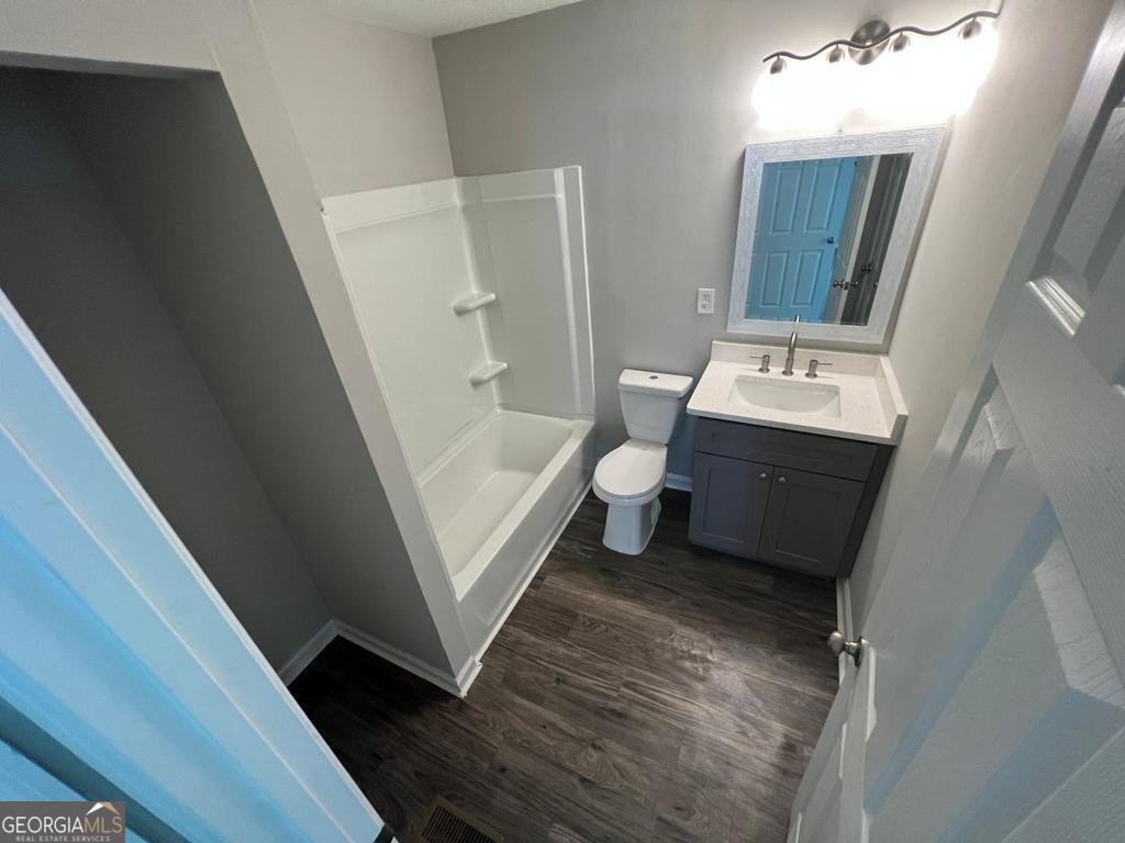 1435 Lake Drive Screven - 21
