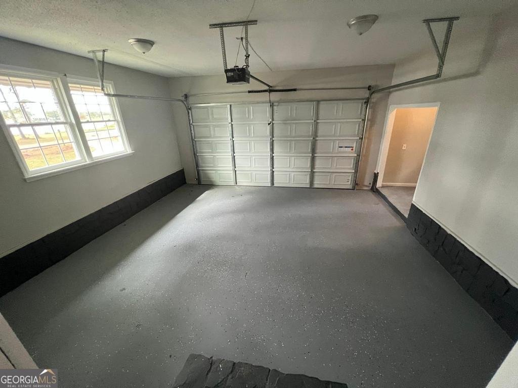 1435 Lake Drive Screven - 24