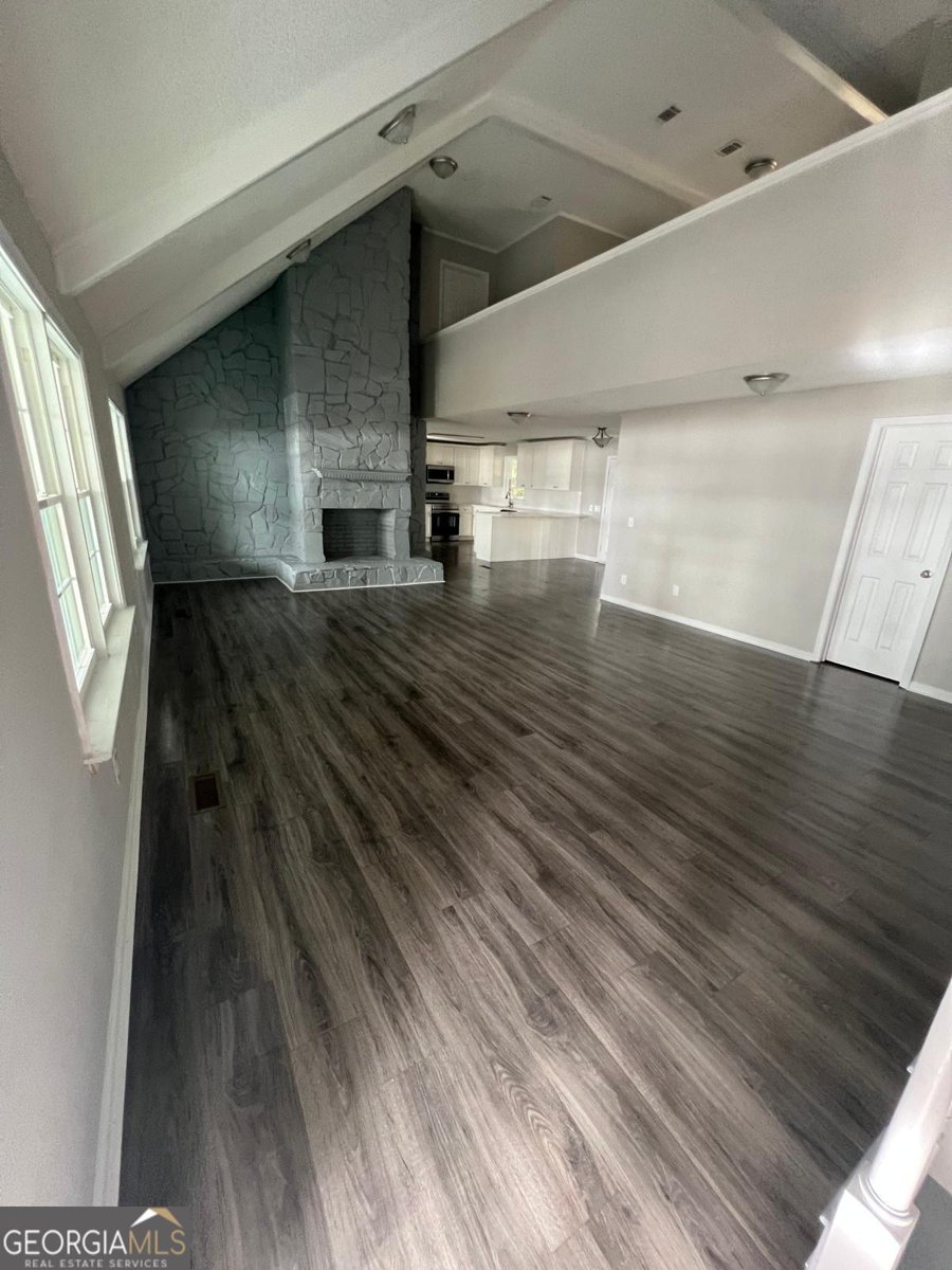 1435 Lake Drive Screven - 6